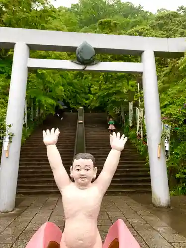 桃太郎神社の像