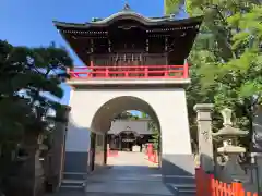 荒井神社の山門