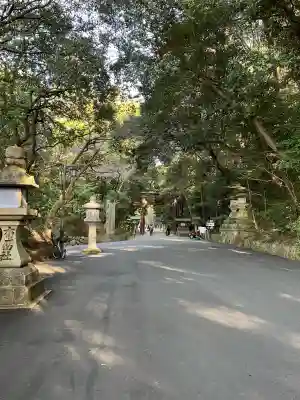 石上神宮の{uncategorized: "未分類", other: "その他", undefined: "問題あり", building: "その他建物", grave: "お墓", sacred_gate: "鳥居", guardian: "狛犬", statue: "像", buddha: "仏像", history: "歴史", nature: "自然", garden: "庭園", animal: "動物", pagoda: "塔", temizu: "手水舎", mountain_gate: "山門・神門", sanctuary: "本殿・本堂", subordinate: "末社・摂社", art: "芸術", scenery: "景色", jizo: "地蔵", ema: "絵馬", goshuin: "御朱印", omikuji: "おみくじ", items: "授与品その他", amulet: "お守り", goshuincho: "御朱印帳", eats: "食事", festival: "お祭り", votive_dance: "神楽", shichigosan: "七五三参", wedding: "結婚式", experience: "体験その他", initially: "初詣", around: "周辺", anti_infection: "感染症対策"}
