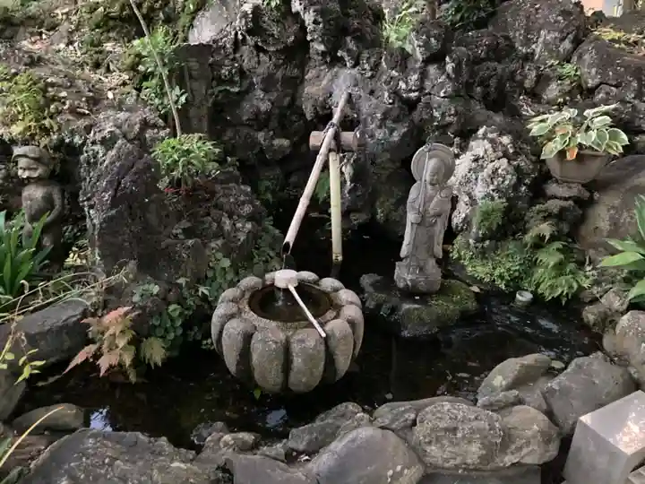 大善院の手水舎