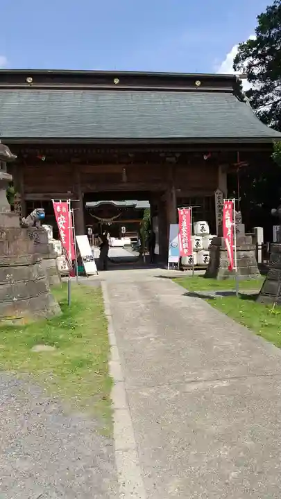 常陸第三宮 吉田神社の山門・神門
