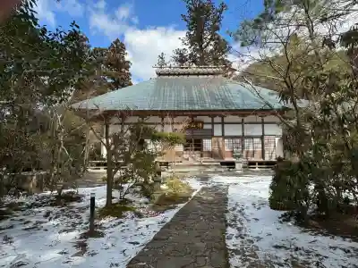 佛山寺の{uncategorized: "未分類", other: "その他", undefined: "問題あり", building: "その他建物", grave: "お墓", sacred_gate: "鳥居", guardian: "狛犬", statue: "像", buddha: "仏像", history: "歴史", nature: "自然", garden: "庭園", animal: "動物", pagoda: "塔", temizu: "手水舎", mountain_gate: "山門・神門", sanctuary: "本殿・本堂", subordinate: "末社・摂社", art: "芸術", scenery: "景色", jizo: "地蔵", ema: "絵馬", goshuin: "御朱印", omikuji: "おみくじ", items: "授与品その他", amulet: "お守り", goshuincho: "御朱印帳", eats: "食事", festival: "お祭り", votive_dance: "神楽", shichigosan: "七五三参", wedding: "結婚式", experience: "体験その他", initially: "初詣", around: "周辺", anti_infection: "感染症対策"}