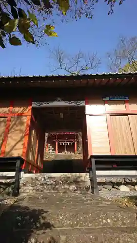 戸倉神社の本殿・本堂
