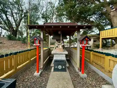 堀出神社の{uncategorized: "未分類", other: "その他", undefined: "問題あり", building: "その他建物", grave: "お墓", sacred_gate: "鳥居", guardian: "狛犬", statue: "像", buddha: "仏像", history: "歴史", nature: "自然", garden: "庭園", animal: "動物", pagoda: "塔", temizu: "手水舎", mountain_gate: "山門・神門", sanctuary: "本殿・本堂", subordinate: "末社・摂社", art: "芸術", scenery: "景色", jizo: "地蔵", ema: "絵馬", goshuin: "御朱印", omikuji: "おみくじ", items: "授与品その他", amulet: "お守り", goshuincho: "御朱印帳", eats: "食事", festival: "お祭り", votive_dance: "神楽", shichigosan: "七五三参", wedding: "結婚式", experience: "体験その他", initially: "初詣", around: "周辺", anti_infection: "感染症対策"}
