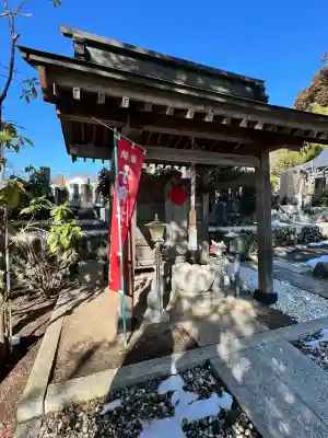 不動寺(松井田不動尊) の{uncategorized: "未分類", other: "その他", undefined: "問題あり", building: "その他建物", grave: "お墓", sacred_gate: "鳥居", guardian: "狛犬", statue: "像", buddha: "仏像", history: "歴史", nature: "自然", garden: "庭園", animal: "動物", pagoda: "塔", temizu: "手水舎", mountain_gate: "山門・神門", sanctuary: "本殿・本堂", subordinate: "末社・摂社", art: "芸術", scenery: "景色", jizo: "地蔵", ema: "絵馬", goshuin: "御朱印", omikuji: "おみくじ", items: "授与品その他", amulet: "お守り", goshuincho: "御朱印帳", eats: "食事", festival: "お祭り", votive_dance: "神楽", shichigosan: "七五三参", wedding: "結婚式", experience: "体験その他", initially: "初詣", around: "周辺", anti_infection: "感染症対策"}