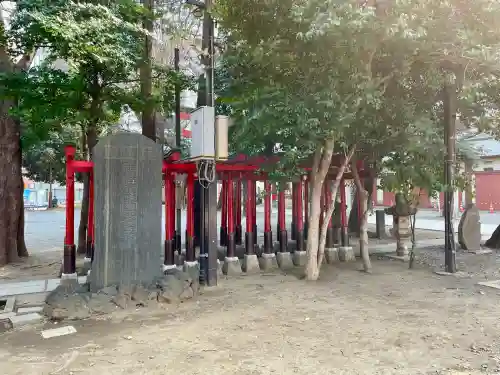 花園神社の庭園