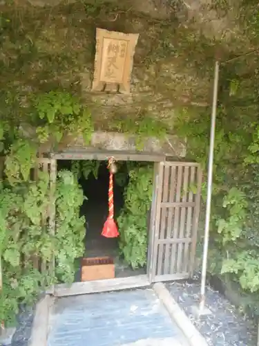 叶神社（東叶神社）の末社・摂社