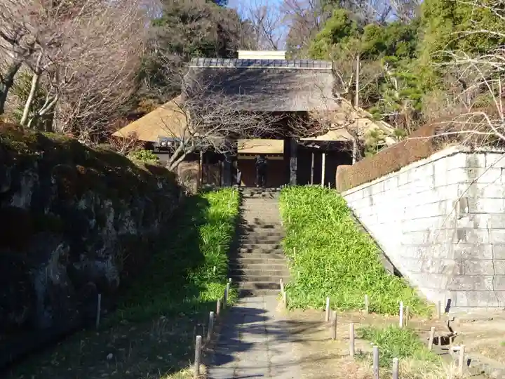 横浜 西方寺の山門・神門