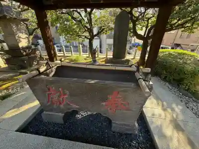 日曜寺の{uncategorized: "未分類", other: "その他", undefined: "問題あり", building: "その他建物", grave: "お墓", sacred_gate: "鳥居", guardian: "狛犬", statue: "像", buddha: "仏像", history: "歴史", nature: "自然", garden: "庭園", animal: "動物", pagoda: "塔", temizu: "手水舎", mountain_gate: "山門・神門", sanctuary: "本殿・本堂", subordinate: "末社・摂社", art: "芸術", scenery: "景色", jizo: "地蔵", ema: "絵馬", goshuin: "御朱印", omikuji: "おみくじ", items: "授与品その他", amulet: "お守り", goshuincho: "御朱印帳", eats: "食事", festival: "お祭り", votive_dance: "神楽", shichigosan: "七五三参", wedding: "結婚式", experience: "体験その他", initially: "初詣", around: "周辺", anti_infection: "感染症対策"}