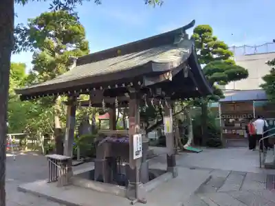 鳩森八幡神社の手水舎