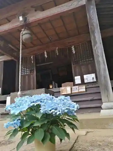 伏木香取神社の本殿・本堂