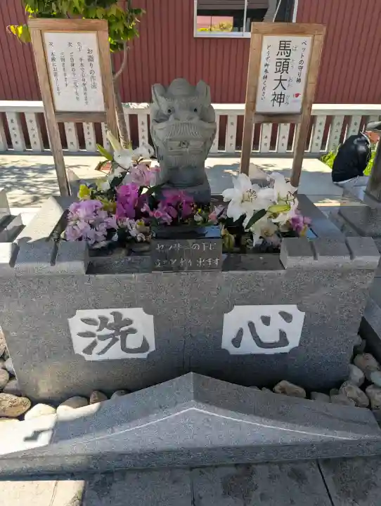 新川皇大神社の{uncategorized: "未分類", other: "その他", undefined: "問題あり", building: "その他建物", grave: "お墓", sacred_gate: "鳥居", guardian: "狛犬", statue: "像", buddha: "仏像", history: "歴史", nature: "自然", garden: "庭園", animal: "動物", pagoda: "塔", temizu: "手水舎", mountain_gate: "山門・神門", sanctuary: "本殿・本堂", subordinate: "末社・摂社", art: "芸術", scenery: "景色", jizo: "地蔵", ema: "絵馬", goshuin: "御朱印", omikuji: "おみくじ", items: "授与品その他", amulet: "お守り", goshuincho: "御朱印帳", eats: "食事", festival: "お祭り", votive_dance: "神楽", shichigosan: "七五三参", wedding: "結婚式", experience: "体験その他", initially: "初詣", around: "周辺", anti_infection: "感染症対策"}