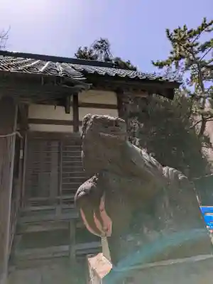住三吉神社の{uncategorized: "未分類", other: "その他", undefined: "問題あり", building: "その他建物", grave: "お墓", sacred_gate: "鳥居", guardian: "狛犬", statue: "像", buddha: "仏像", history: "歴史", nature: "自然", garden: "庭園", animal: "動物", pagoda: "塔", temizu: "手水舎", mountain_gate: "山門・神門", sanctuary: "本殿・本堂", subordinate: "末社・摂社", art: "芸術", scenery: "景色", jizo: "地蔵", ema: "絵馬", goshuin: "御朱印", omikuji: "おみくじ", items: "授与品その他", amulet: "お守り", goshuincho: "御朱印帳", eats: "食事", festival: "お祭り", votive_dance: "神楽", shichigosan: "七五三参", wedding: "結婚式", experience: "体験その他", initially: "初詣", around: "周辺", anti_infection: "感染症対策"}