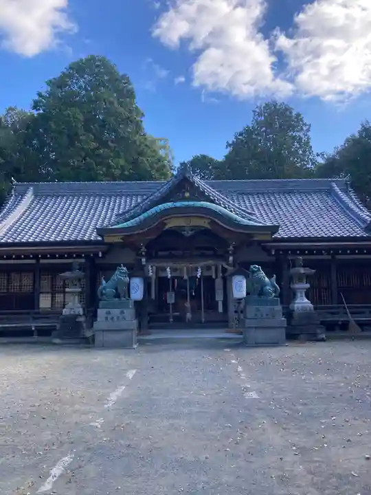 日根神社の本殿・本堂