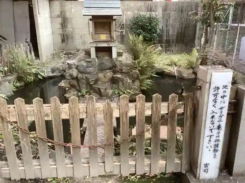 若宮八幡社の庭園