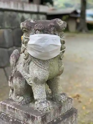 室生神社の狛犬