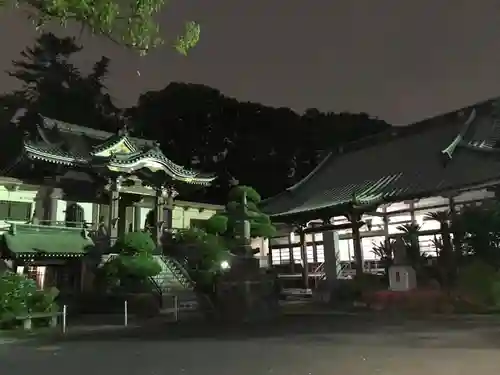 宗隆寺の本殿・本堂