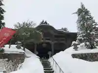 成相寺の本殿・本堂