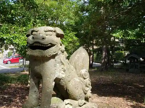 金比羅神社の狛犬