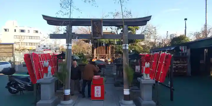 成田山深川不動堂(新勝寺東京別院)の末社・摂社