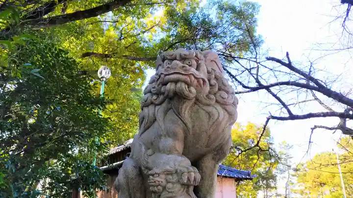 中山神明社の狛犬