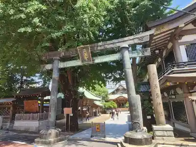 湯島天満宮の鳥居