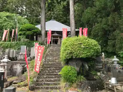 石行寺の周辺
