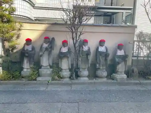 安養院の{uncategorized: "未分類", other: "その他", undefined: "問題あり", building: "その他建物", grave: "お墓", sacred_gate: "鳥居", guardian: "狛犬", statue: "像", buddha: "仏像", history: "歴史", nature: "自然", garden: "庭園", animal: "動物", pagoda: "塔", temizu: "手水舎", mountain_gate: "山門・神門", sanctuary: "本殿・本堂", subordinate: "末社・摂社", art: "芸術", scenery: "景色", jizo: "地蔵", ema: "絵馬", goshuin: "御朱印", omikuji: "おみくじ", items: "授与品その他", amulet: "お守り", goshuincho: "御朱印帳", eats: "食事", festival: "お祭り", votive_dance: "神楽", shichigosan: "七五三参", wedding: "結婚式", experience: "体験その他", initially: "初詣", around: "周辺", anti_infection: "感染症対策"}