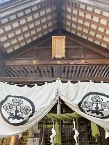 信濃神社の本殿・本堂