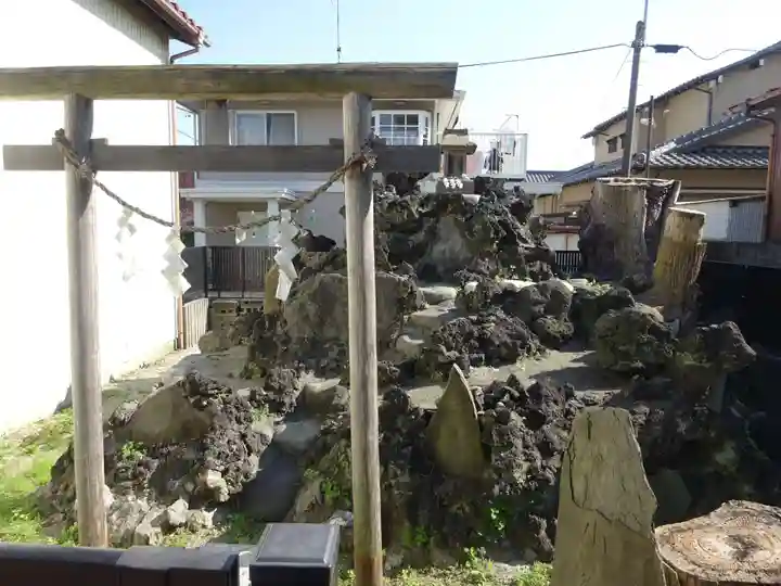 本行徳八幡神社の鳥居