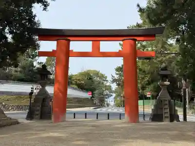 春日大社の{uncategorized: "未分類", other: "その他", undefined: "問題あり", building: "その他建物", grave: "お墓", sacred_gate: "鳥居", guardian: "狛犬", statue: "像", buddha: "仏像", history: "歴史", nature: "自然", garden: "庭園", animal: "動物", pagoda: "塔", temizu: "手水舎", mountain_gate: "山門・神門", sanctuary: "本殿・本堂", subordinate: "末社・摂社", art: "芸術", scenery: "景色", jizo: "地蔵", ema: "絵馬", goshuin: "御朱印", omikuji: "おみくじ", items: "授与品その他", amulet: "お守り", goshuincho: "御朱印帳", eats: "食事", festival: "お祭り", votive_dance: "神楽", shichigosan: "七五三参", wedding: "結婚式", experience: "体験その他", initially: "初詣", around: "周辺", anti_infection: "感染症対策"}