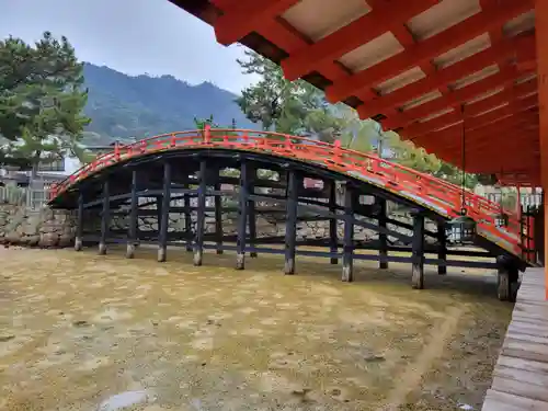 厳島神社(広島県)