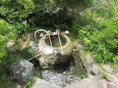 三鈷寺の手水舎