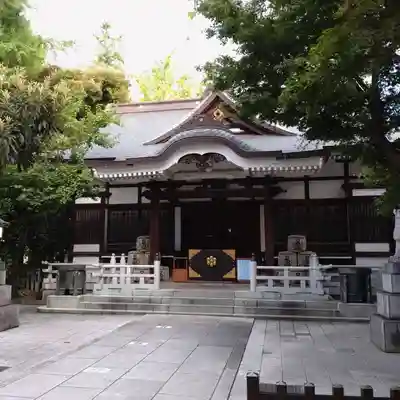 鳥越神社の本殿・本堂