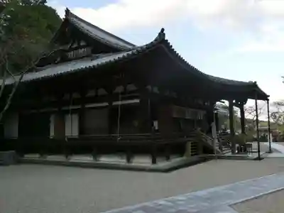霊山寺の本殿・本堂