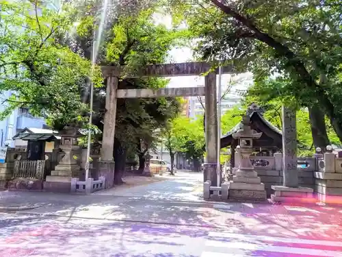 那古野神社の鳥居