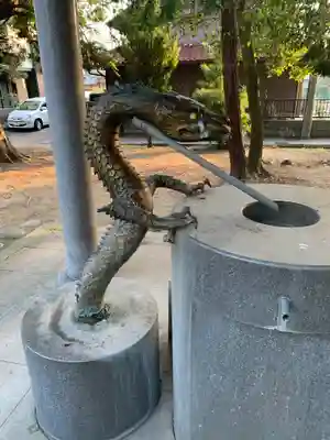 川曲神社(子生和町)の手水舎