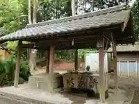 大草神社の手水舎