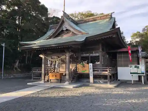 高松神社の本殿・本堂