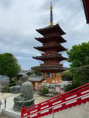 飯沼山 圓福寺の{uncategorized: "未分類", other: "その他", undefined: "問題あり", building: "その他建物", grave: "お墓", sacred_gate: "鳥居", guardian: "狛犬", statue: "像", buddha: "仏像", history: "歴史", nature: "自然", garden: "庭園", animal: "動物", pagoda: "塔", temizu: "手水舎", mountain_gate: "山門・神門", sanctuary: "本殿・本堂", subordinate: "末社・摂社", art: "芸術", scenery: "景色", jizo: "地蔵", ema: "絵馬", goshuin: "御朱印", omikuji: "おみくじ", items: "授与品その他", amulet: "お守り", goshuincho: "御朱印帳", eats: "食事", festival: "お祭り", votive_dance: "神楽", shichigosan: "七五三参", wedding: "結婚式", experience: "体験その他", initially: "初詣", around: "周辺", anti_infection: "感染症対策"}