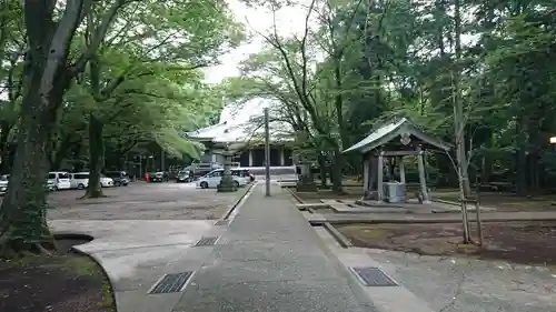 光長寺の庭園