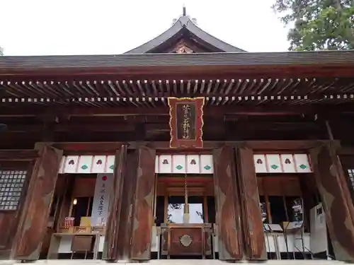 菅生石部神社の本殿・本堂