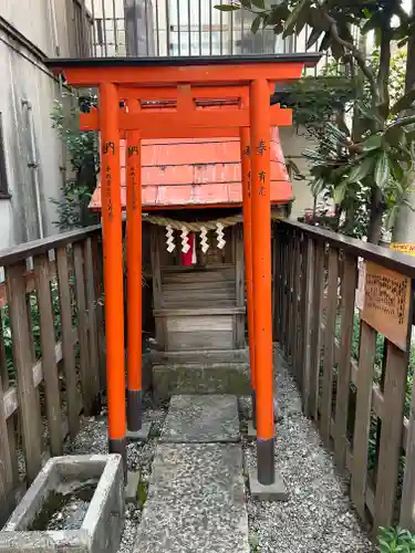 東伏見稲荷神社(東京都)