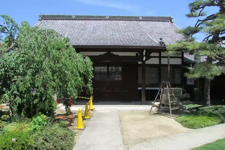 向陽寺の本殿・本堂