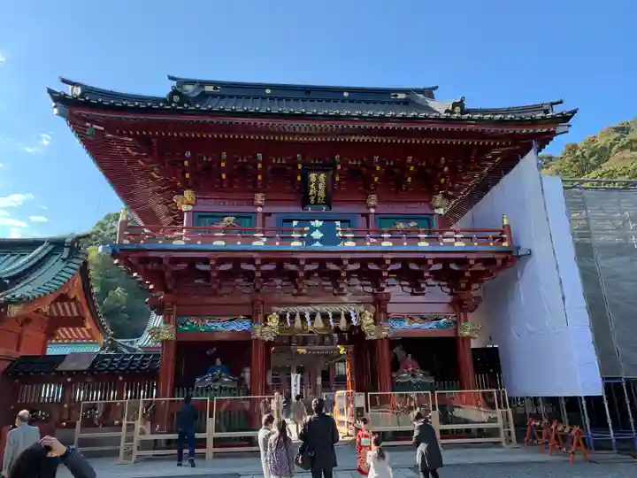 静岡浅間神社の山門・神門