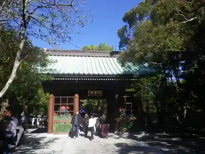 高徳院の山門・神門
