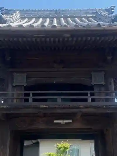 常仙寺の山門