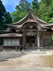 下山神社の本殿