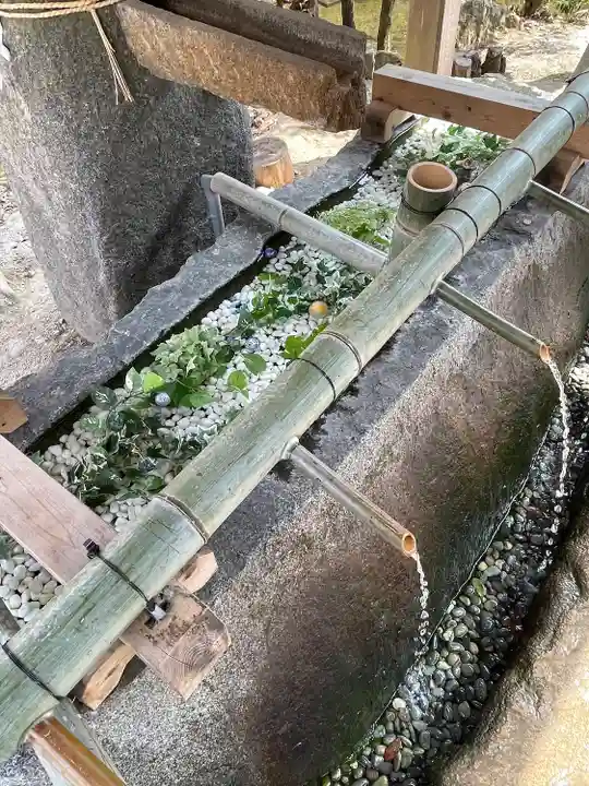 賀茂別雷神社(上賀茂神社)の手水舎