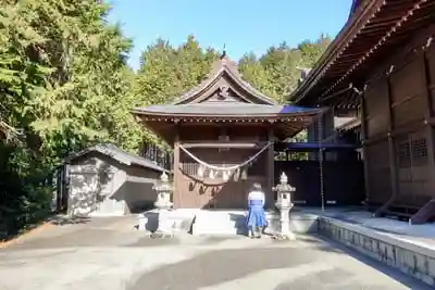 摩訶戸神社の本殿